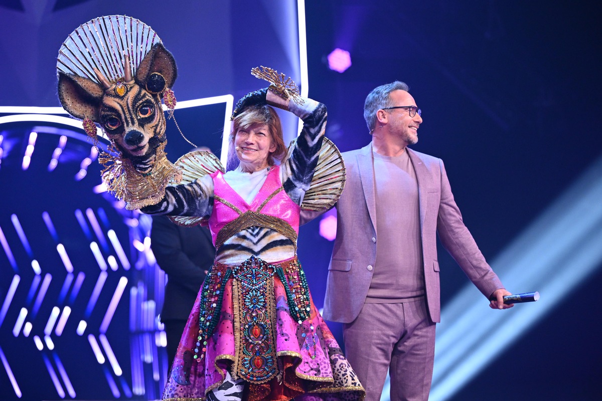 &quot;Ein Kunstwerk&quot;. Katja Ebstein ist DAS OKAPI / &quot;The Masked Singer&quot; wird erfolgreichste Show am Samstagabend