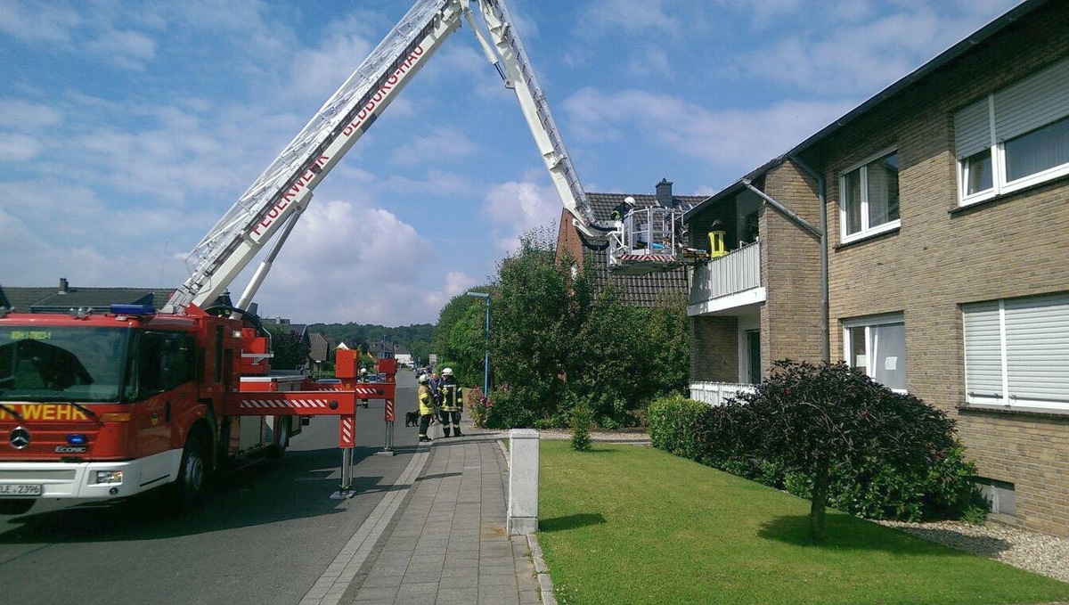 FW-KLE: Feuerwehr unterstützt Rettungsdienst