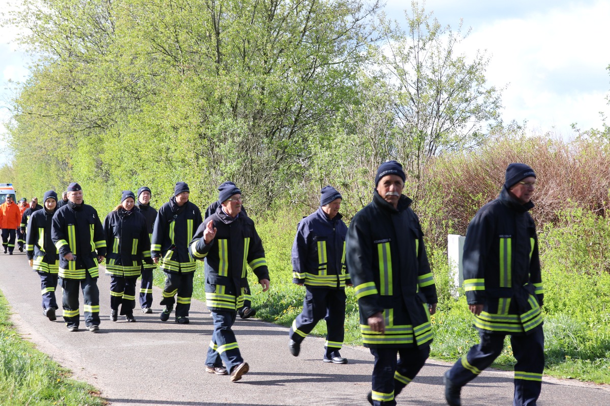 FW-SL: Fast 800 Teilnehmer beim 43. Kreisfeuerwehrmarsch