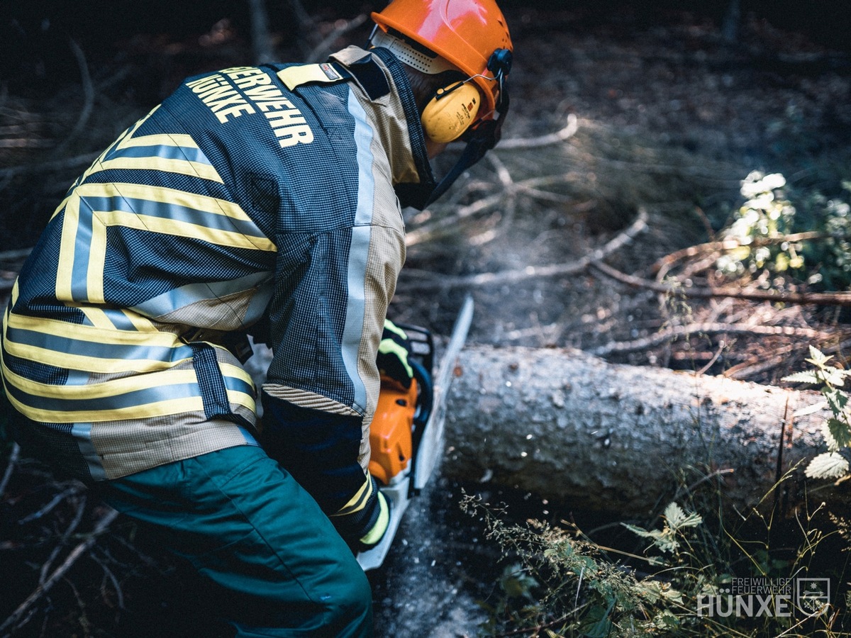 FW Hünxe: Gemeldeter Sturmschaden nach Unwetter