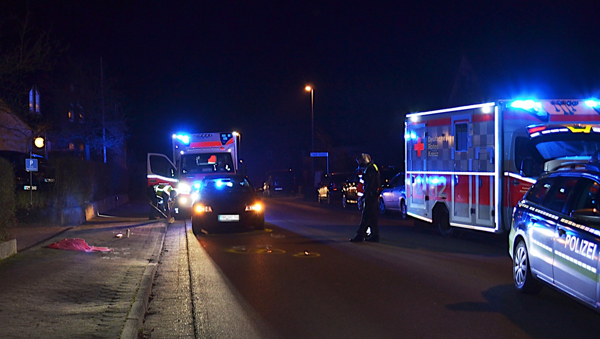 POL-HM: Nachtragsmitteilung zur Meldung &quot;Fußgänger bei Verkehrsunfällen verletzt (Zeugenaufruf)&quot; vom 14.12.2020: beteiligter Fußgänger verstirbt in Klinik