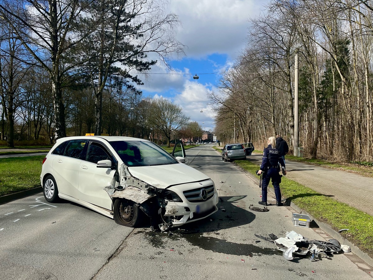 FW-BOT: Verkehrsunfall im Fuhlenbrock