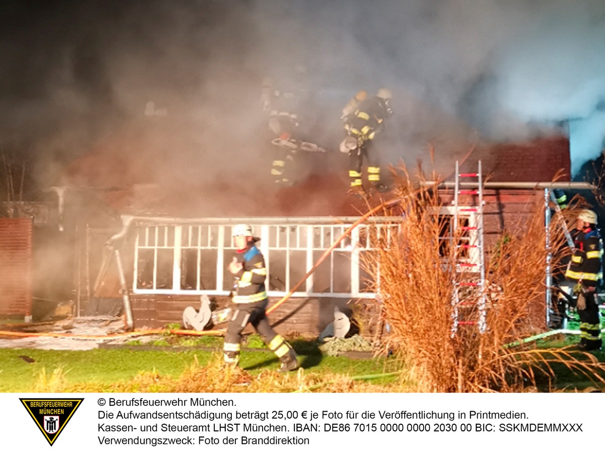 FW-M: Gartenhütte in Flammen (Großhadern)