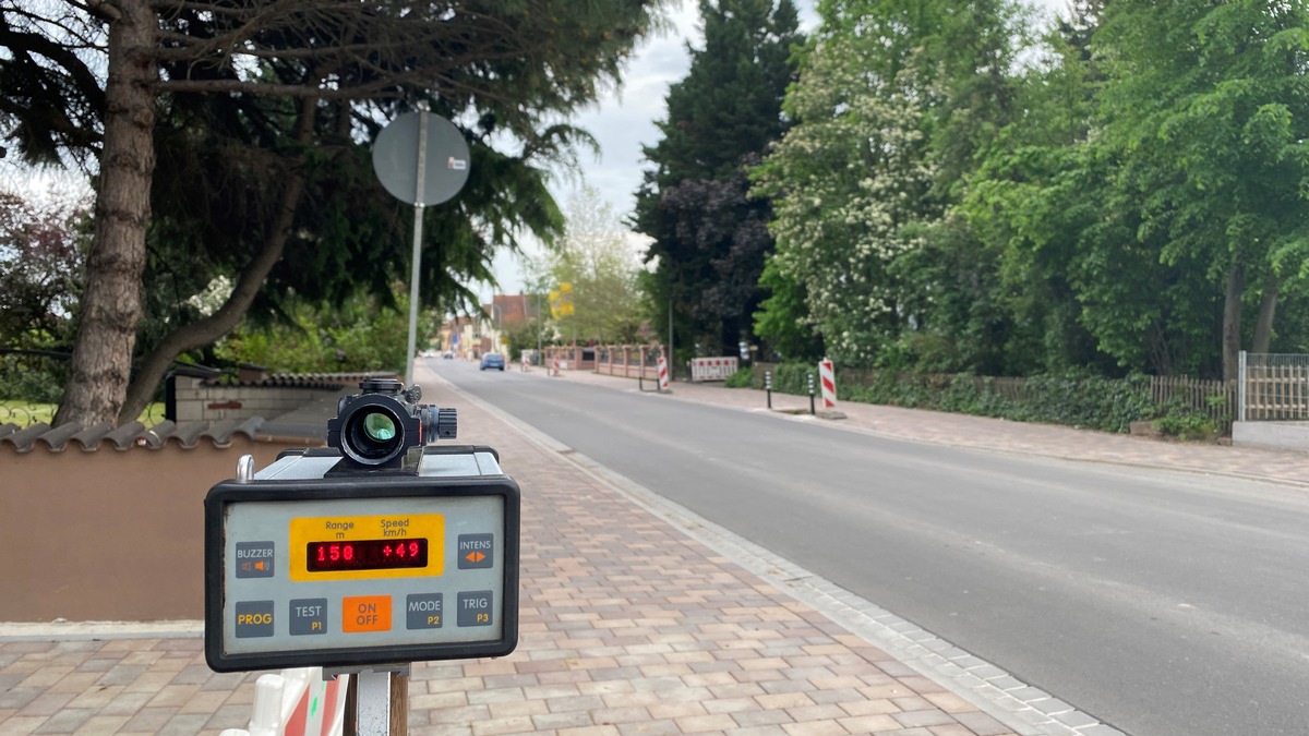 POL-PDLD: In 50 Minuten 18 Fahrer zu schnell