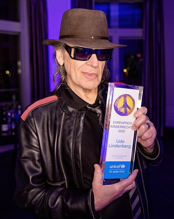 Udo Lindenberg erhält UNICEF Ehrenpreis Kinderrechte