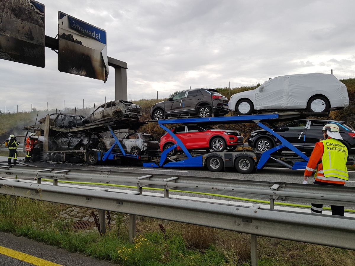 POL-VER: Brand eines Autotransporters auf der A27