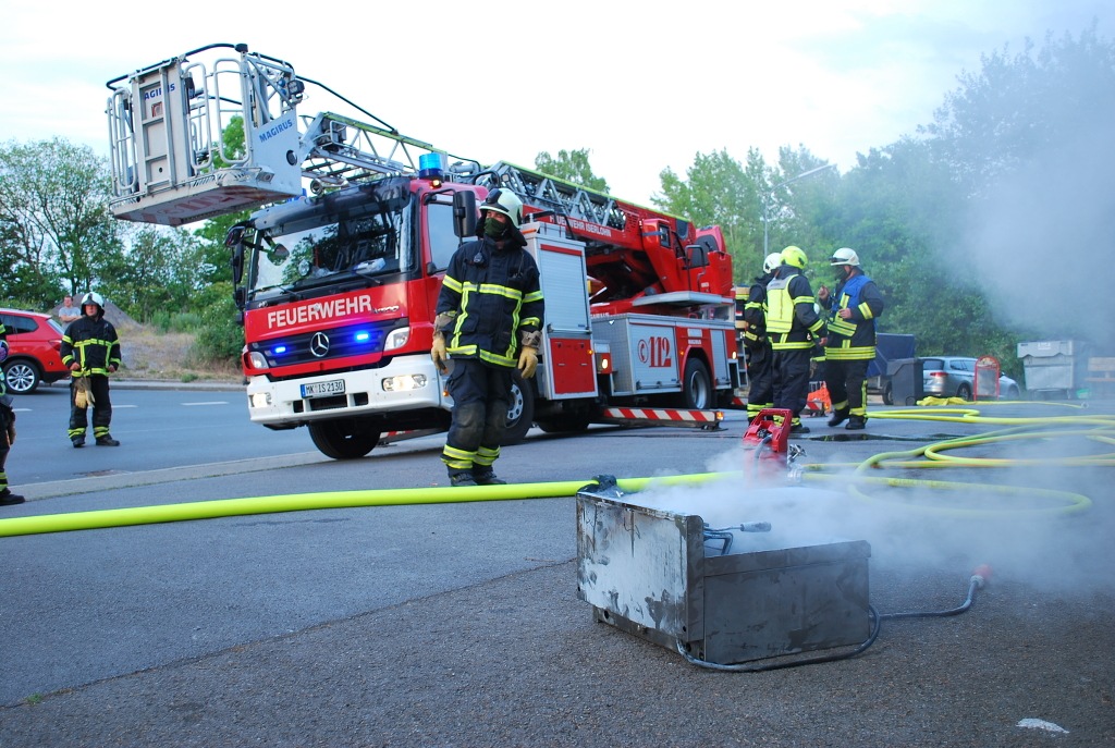 FW-MK: Brand in Imbissbetrieb