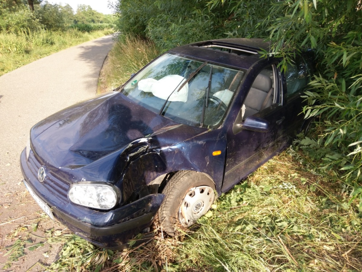 POL-PDLD: Betrunken Unfall verursacht: