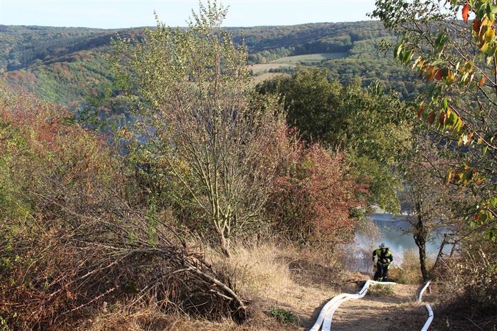 POL-PDKO: Flächenbrand oberhalb des Weinanbaugebietes Bopparder Hamm