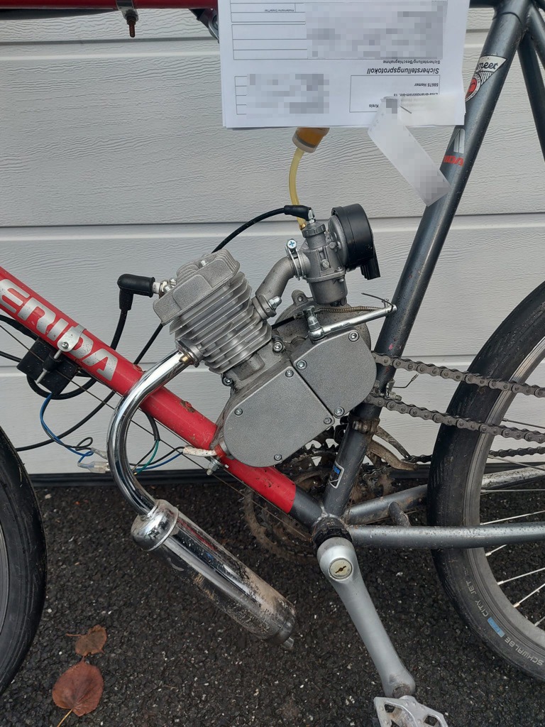 POL-MK: Fahrrad mit Benzinmotor, Fahrer unter Drogen