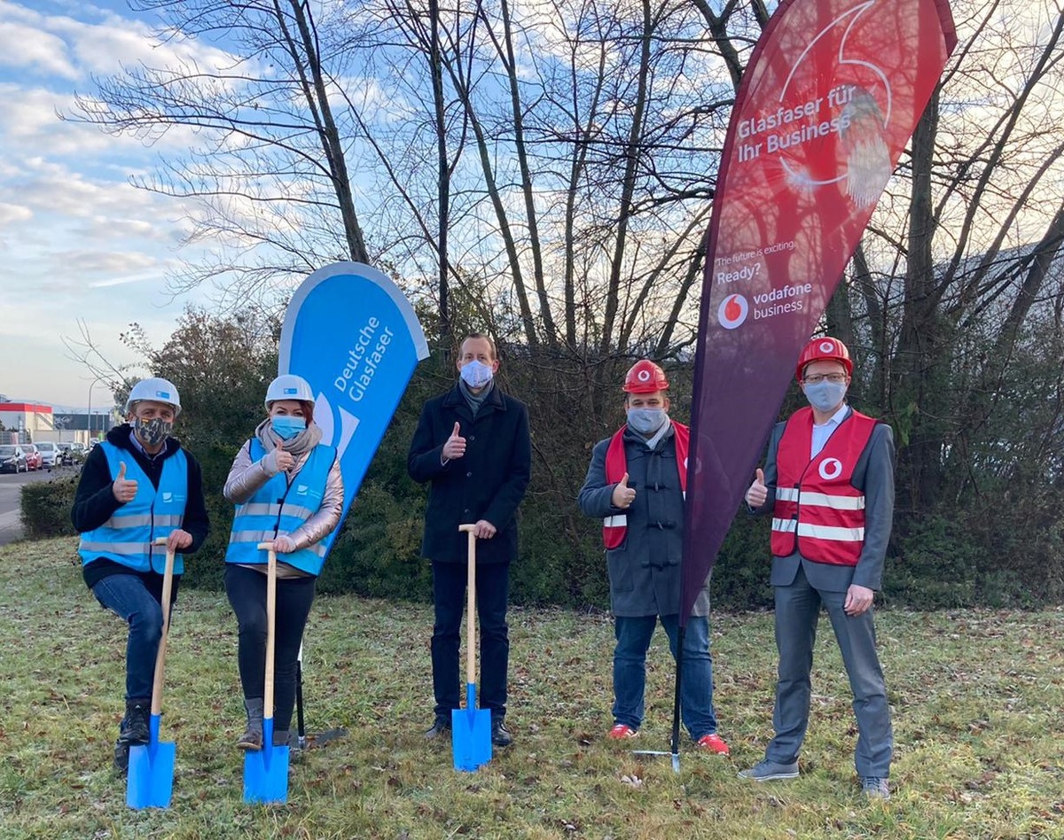 Glasfaser für Murr: Deutsche Glasfaser und Vodafone starten gemeinsam mit Breitband-Ausbau