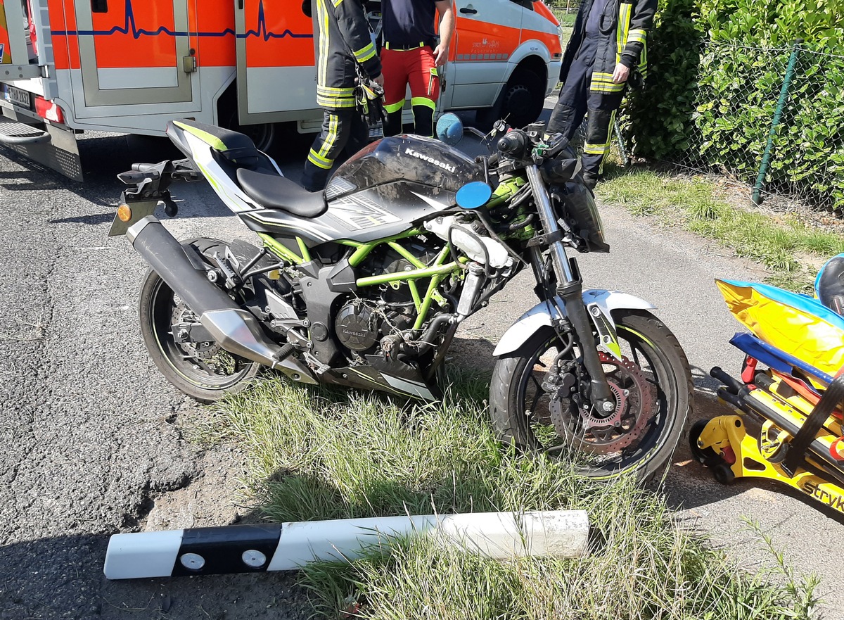 POL-ME: 18-jähriger Motorradfahrer nach Alleinunfall schwer verletzt - Haan - 2009091