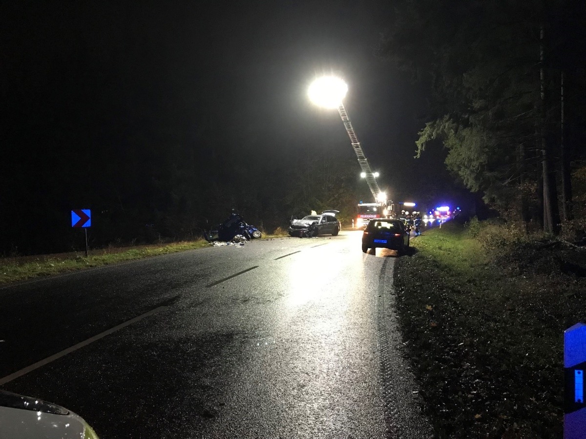 POL-PDTR: Tödlicher Verkehrsunfall/ B268/ Pellinger Straße in Höhe der Abfahrt Niedermennig/ 2. Pressemeldung