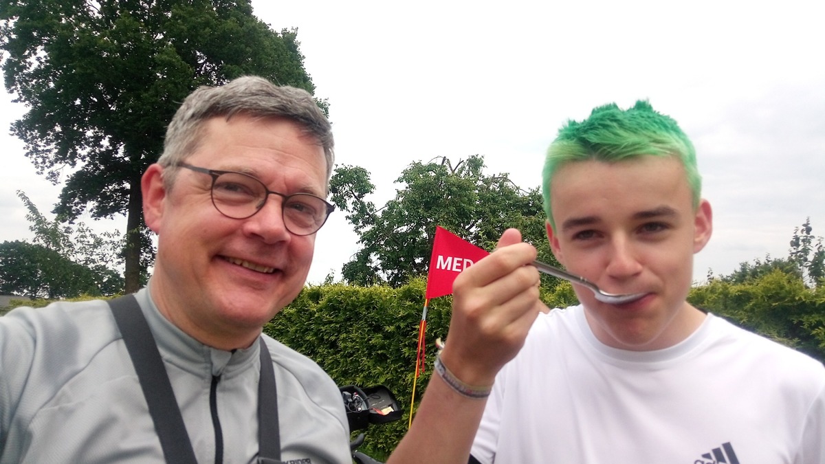 Vater-und-Sohn machten Langstrecken-Radtour für guten Zweck