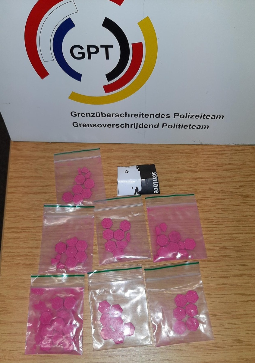 BPOL-BadBentheim: Drogenschmuggler gefasst / Deutsch-Niederländisches Polizeiteam erfolgreich