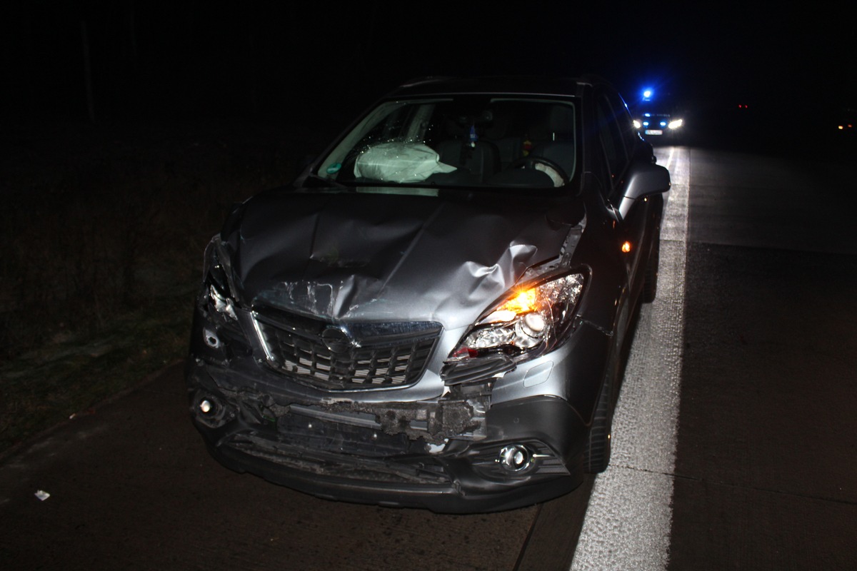 POL-PDKL: A6/Kaiserslautern, Zwei Verletzte bei Auffahrunfall