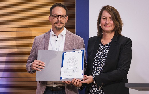 Bundesministerium für Arbeit und Soziales zeichnet Pascoe Naturmedizin aus!