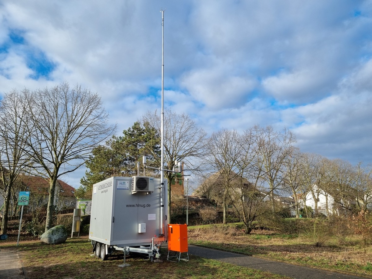 Messungen von Ultrafeinstaub in Kelsterbach - HLNUG misst mindestens ein Jahr lang nahe der Landebahn Nord-west