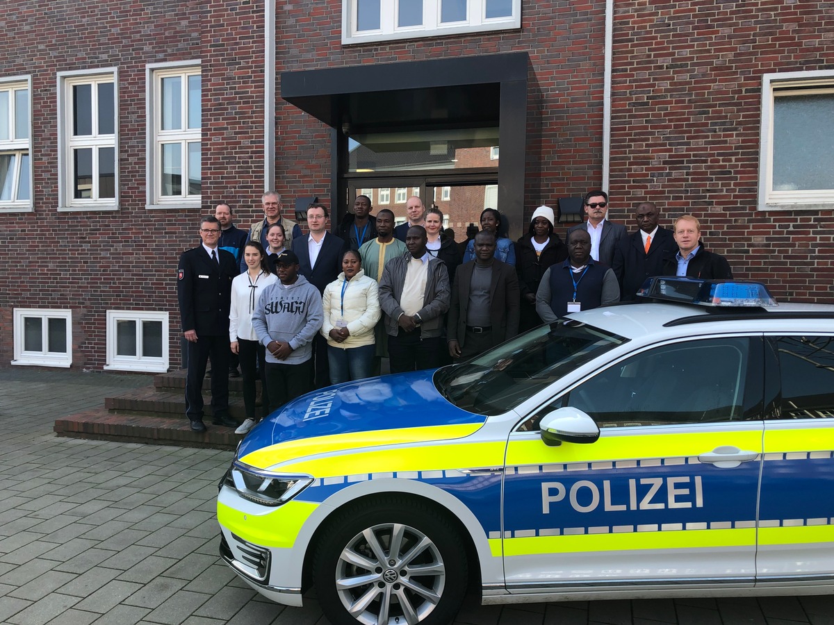 POL-WHV: Polizeidelegation aus Mali zu Gast in Wilhelmshaven