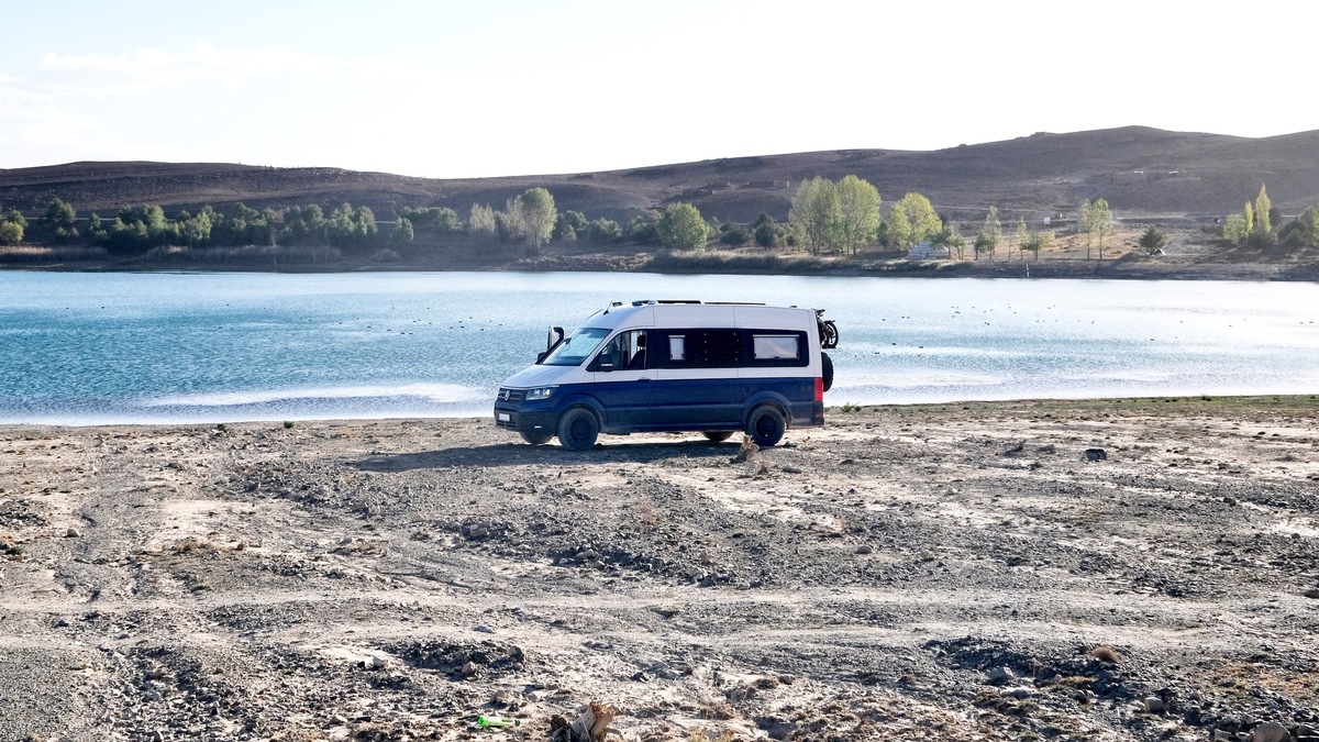 Mit Sicherheit ins Abenteuer starten: welche Versicherung für Camper, Wohnwagen &amp; Co.?