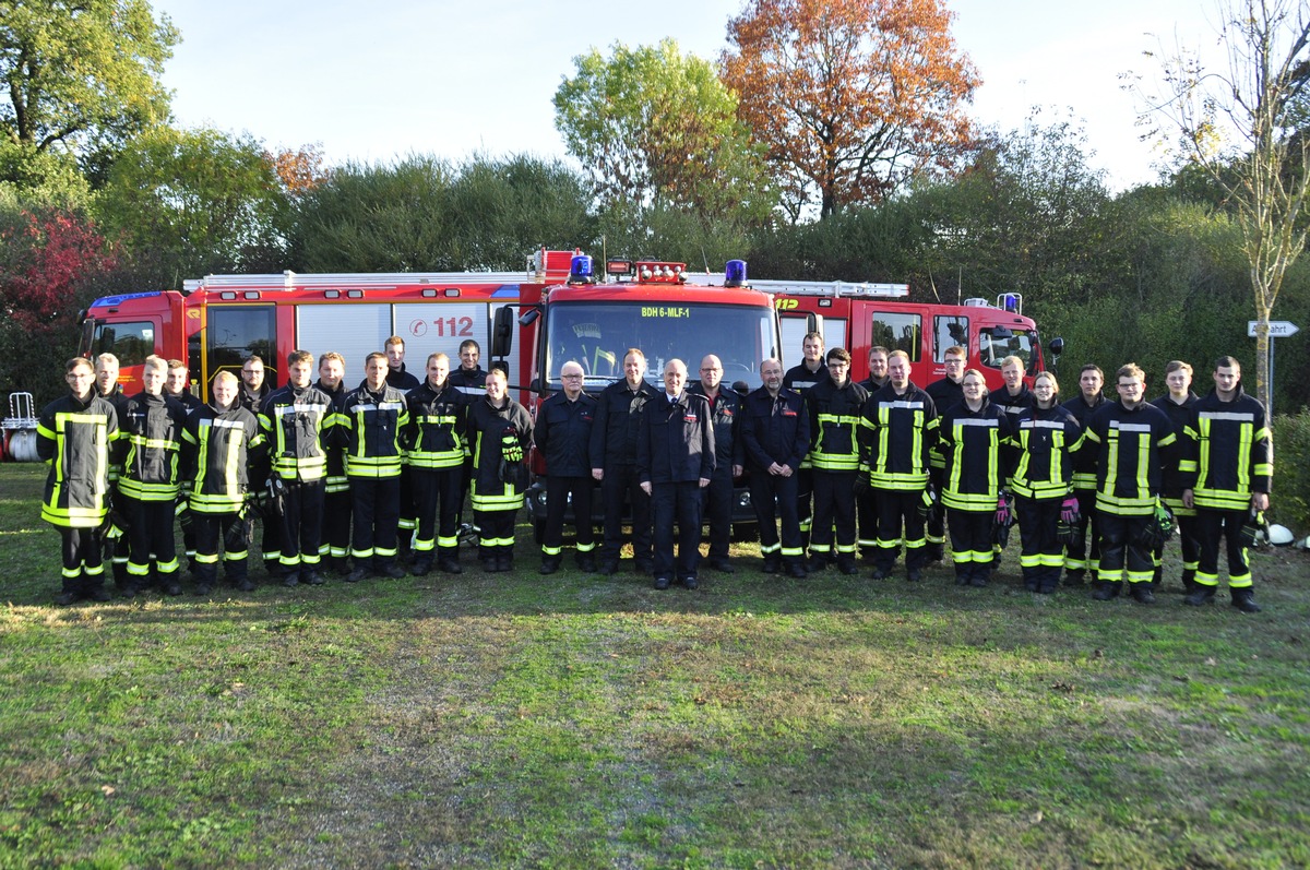 FW-KLE: Prüfung bestanden - Verstärkung für die Feuerwehr