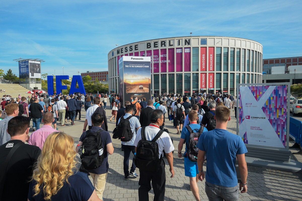 Veranstaltungsjahr 2016: Messe Berlin durchbricht erstmals Schallmauer von 300 Millionen Euro Umsatz