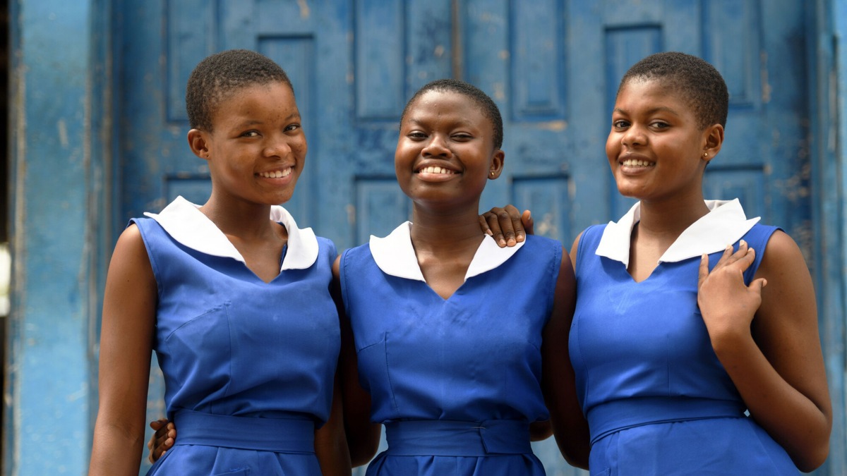 EDEKA und Plan International Deutschland stärken Bildungschancen von Mädchen in Ghana