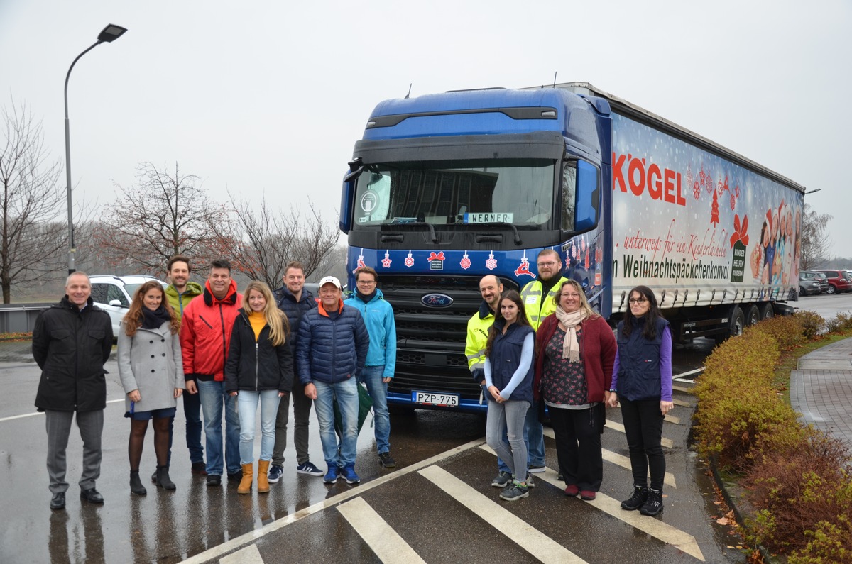 &quot;Truck of the Year&quot; liefert Weihnachtspäckchen aus (FOTO)