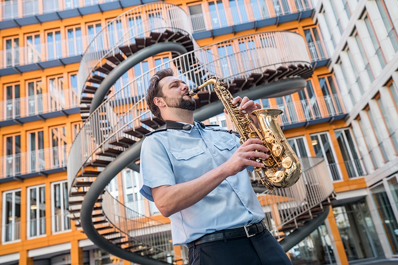 Bundespolizeidirektion München: Benefizkonzert des Bundespolizeiorchesters München - Big Band unterstützt das Kinderhilfswerk Plan International e.V.