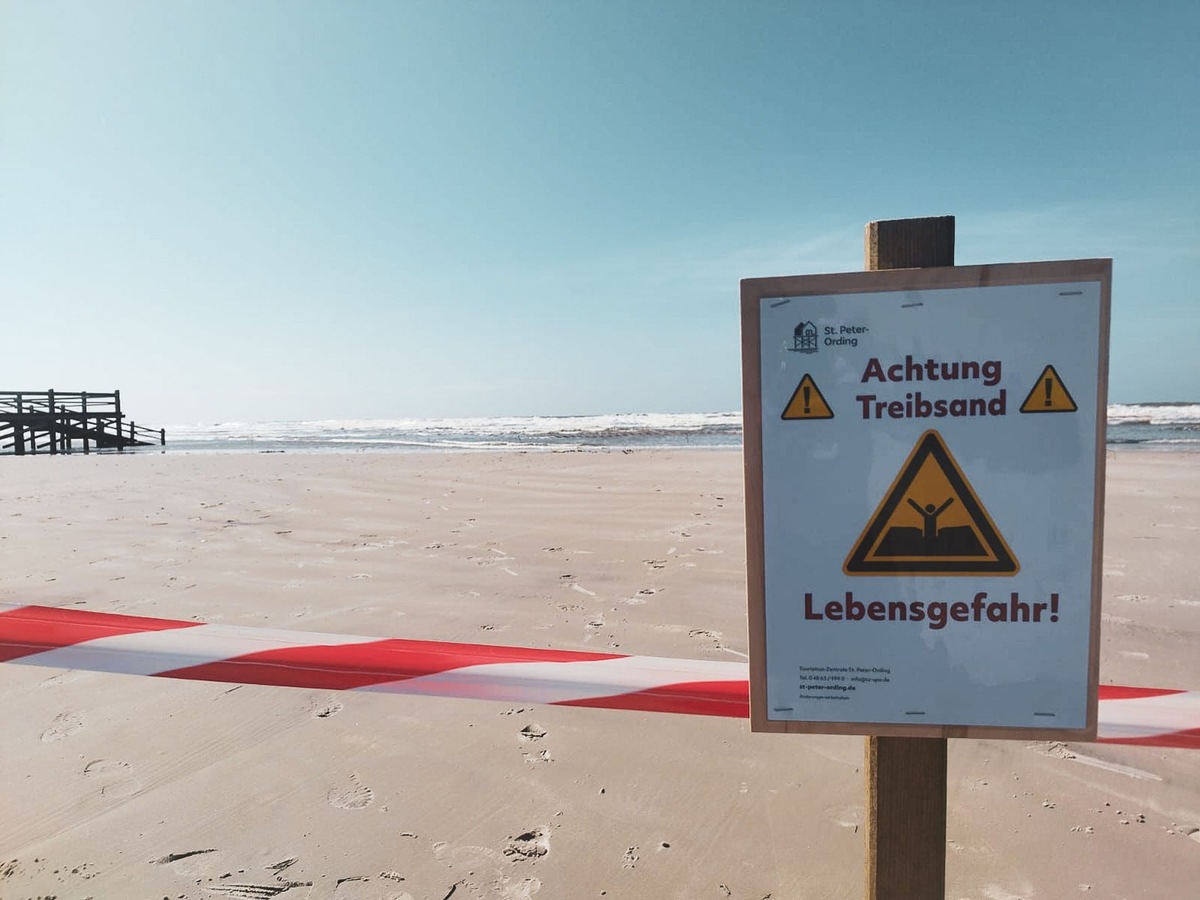 Tourismus-Zentrale St. Peter-Ording warnt: Im Strandabschnitt Bad besteht akute Gefahr durch Treibsand