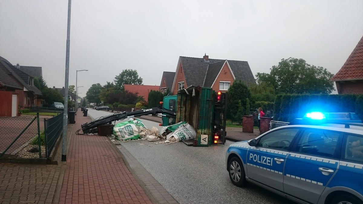 POL-WL: Neu Wulmstorf - LKW kippt auf die Seite ++ Seevetal - Wer war der Fahrer? ++ Seevetal - Gesuchte Zeugin gefunden