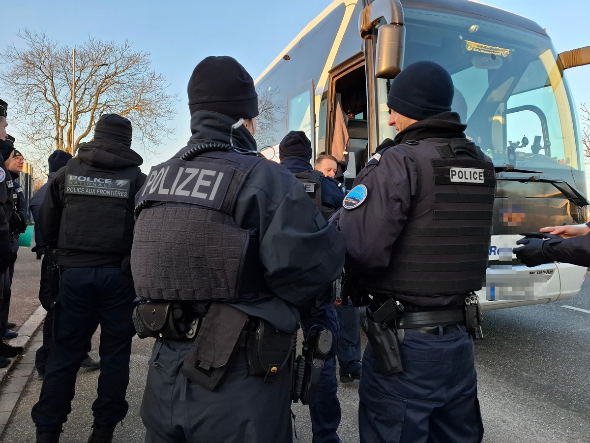 BPOLI-OG: Großdemonstration kurdischer Vereinigungen in Straßburg - Gemeinsame Kontrollmaßnahmen von Bundespolizei und Police Nationale