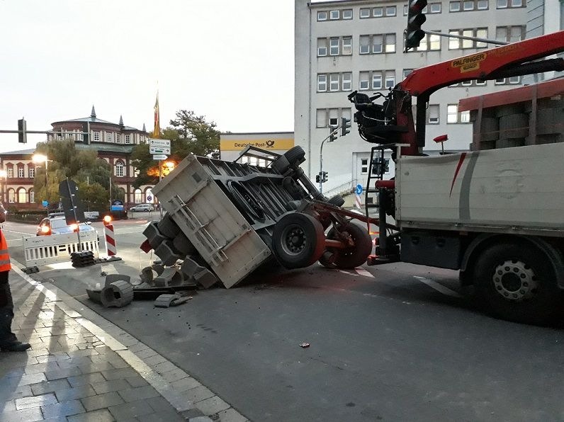 POL-PDNW: Wendemanöver missglückt