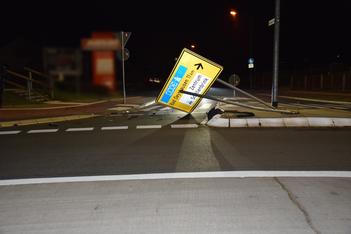 POL-HF: Verkehrsunfallflucht - Ermittlungen führen zu blau-grauem Opel Omega - Polizei sucht Unfallverursacher