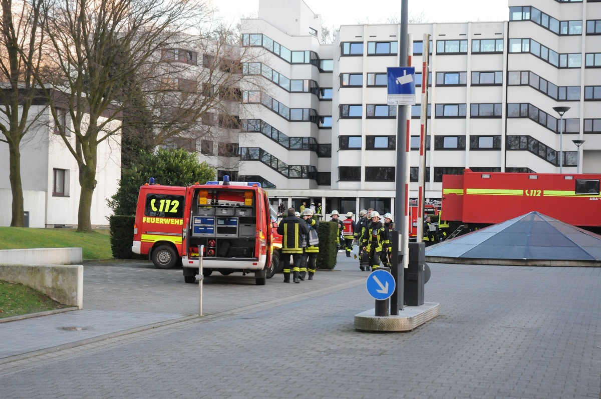 FW-DO: Hacheney - Kabelbrand verursacht aufwendige Lüftungsarbeiten