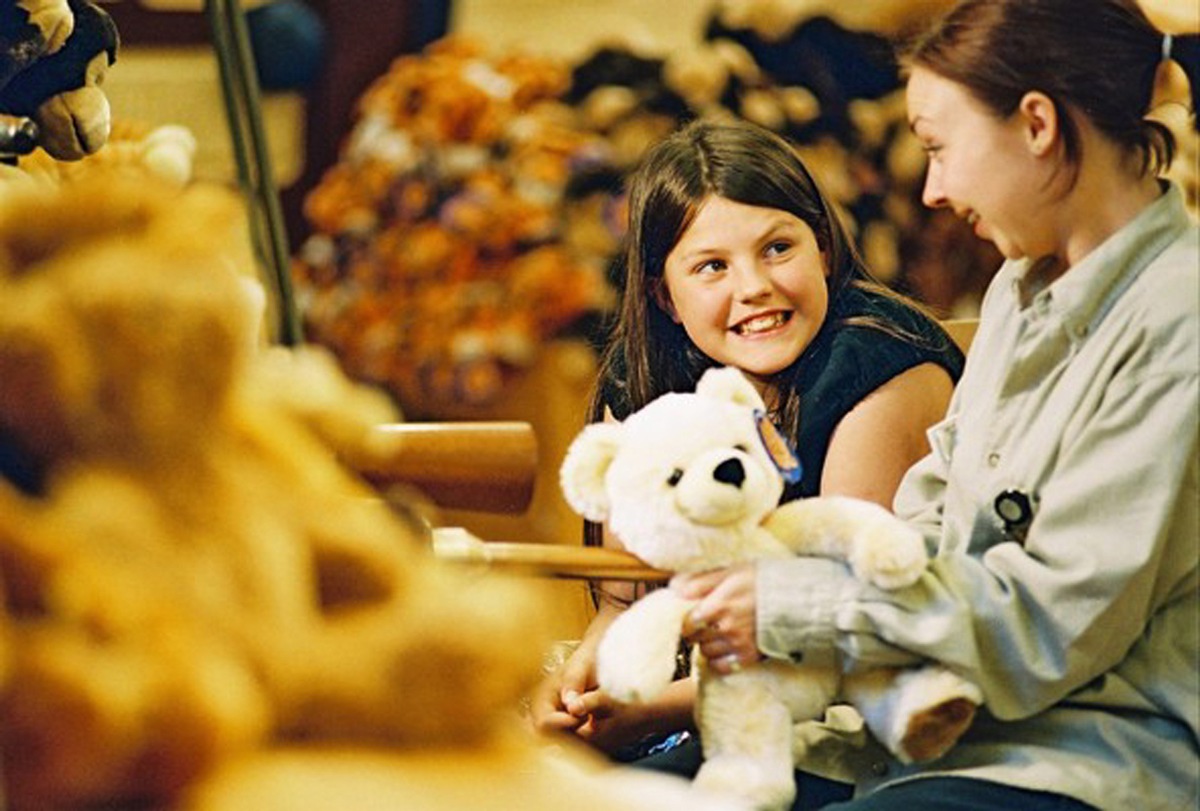 Erste Bear Factory in Zürich - erleben Sie live die &quot;Geburt&quot; Ihres Teddybären