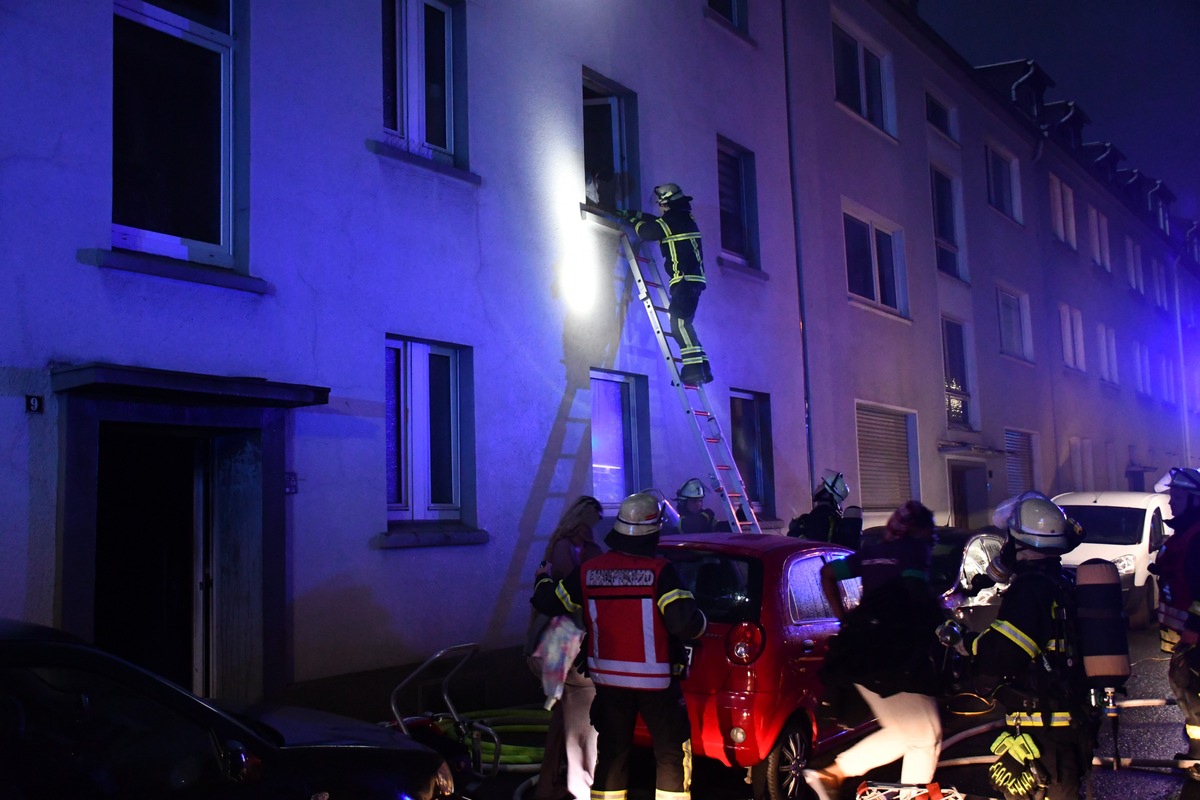 FW-DO: Kellerbrand in Hörde fordert zwei Verletzte