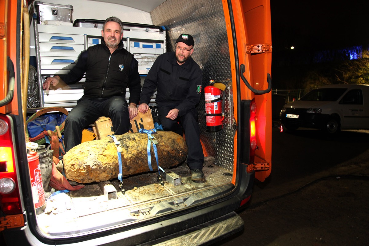 FW-E: Zufällig gefundener Bombenblindgänger an der Elisenstraße erfolgreich entschärft