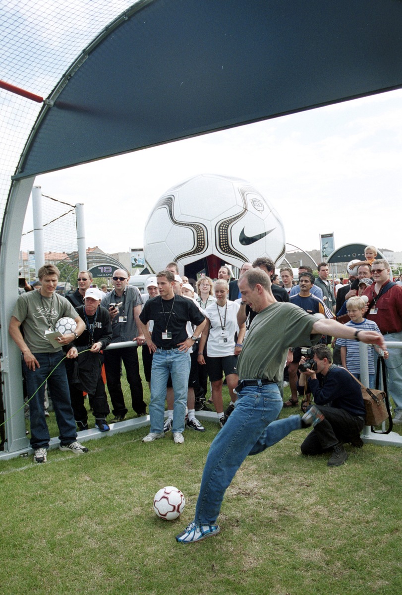 Fußball mit Fantasie, Virtuosität und Spaß: NIKE PARK BERLIN eröffnet