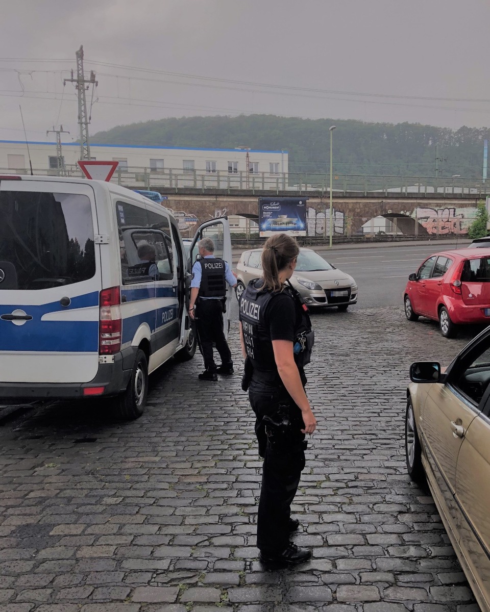 POL-HA: Schwerpunkteinsatz der Hagener Polizei am Bahnhof, Wehringhausen und Altenhagen