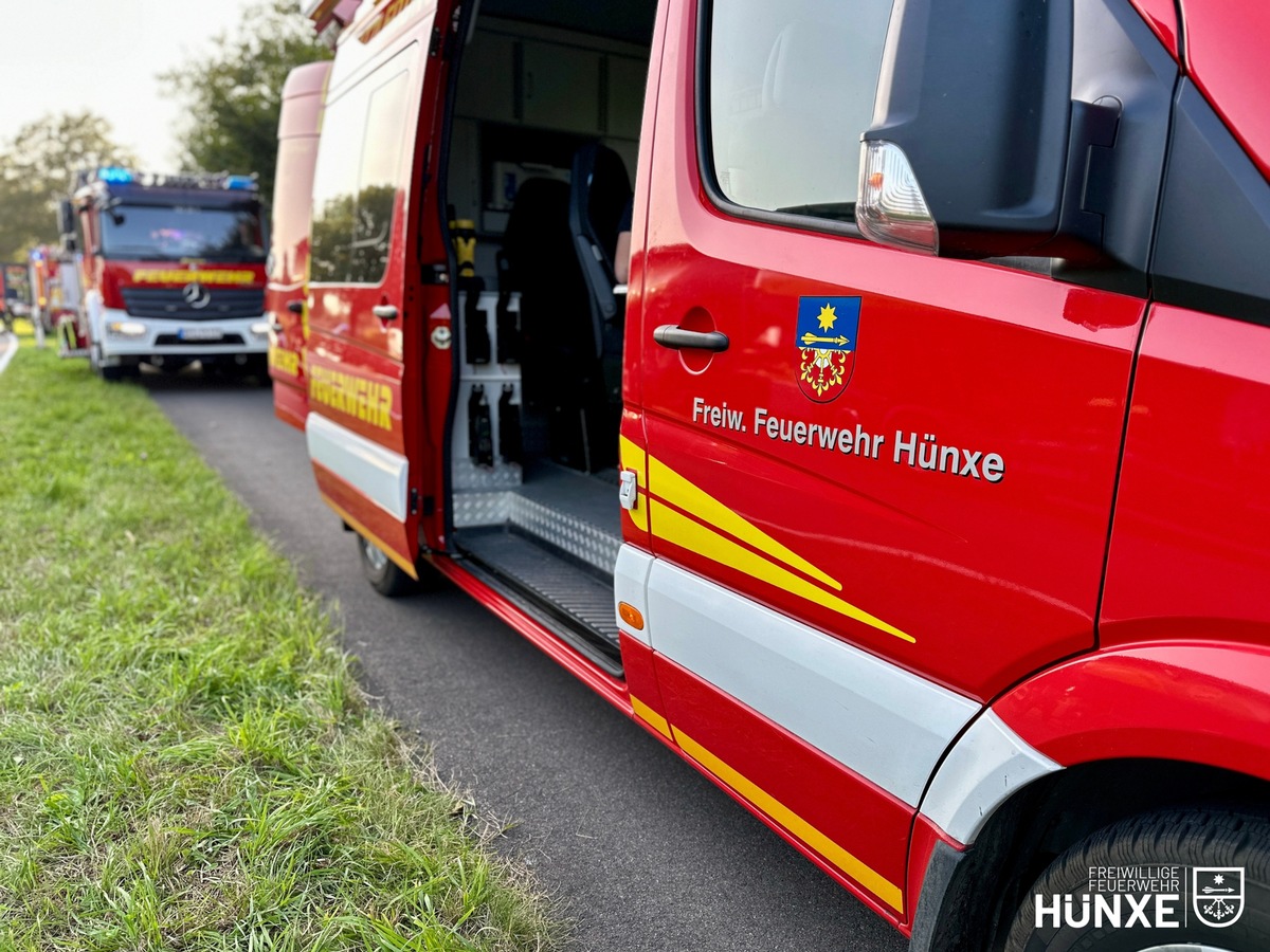 FW Hünxe: Person in verschlossener Wohnung