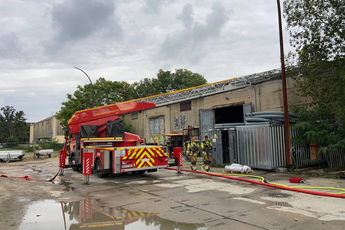 FW Dresden: Informationen zum Einsatzgeschehen der Feuerwehr Dresden vom 15. September 2022