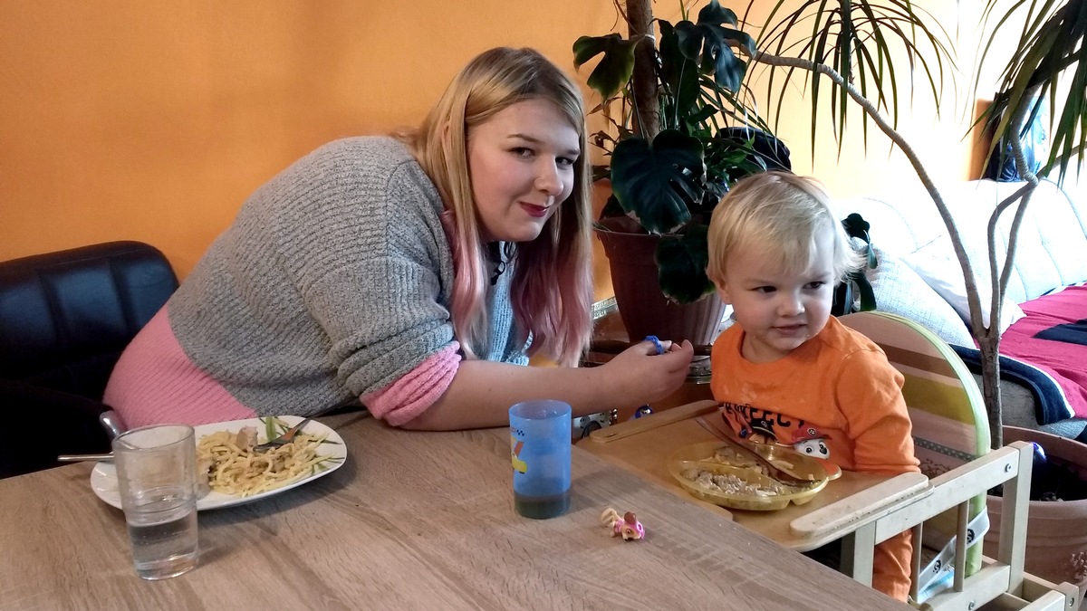 Start der neuen Folgen: &quot;Teenie-Mütter - Wenn Kinder Kinder kriegen&quot; ab 20. März bei RTL II