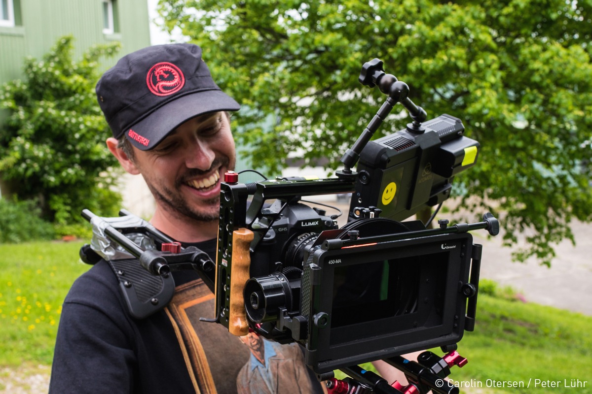 Netflix-Neuling mit LUMIX GH5 produziert / Der erfolgreichen Webserie DEICHBULLEN gelingt mit dem Multi-Talent LUMIX GH5 der Durchbruch