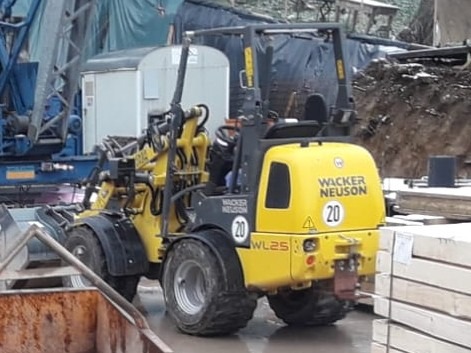 POL-GÖ: (299/2024) Unbekannte entwenden Bagger von Baustelle in Reinhausen - Zeugen gesucht