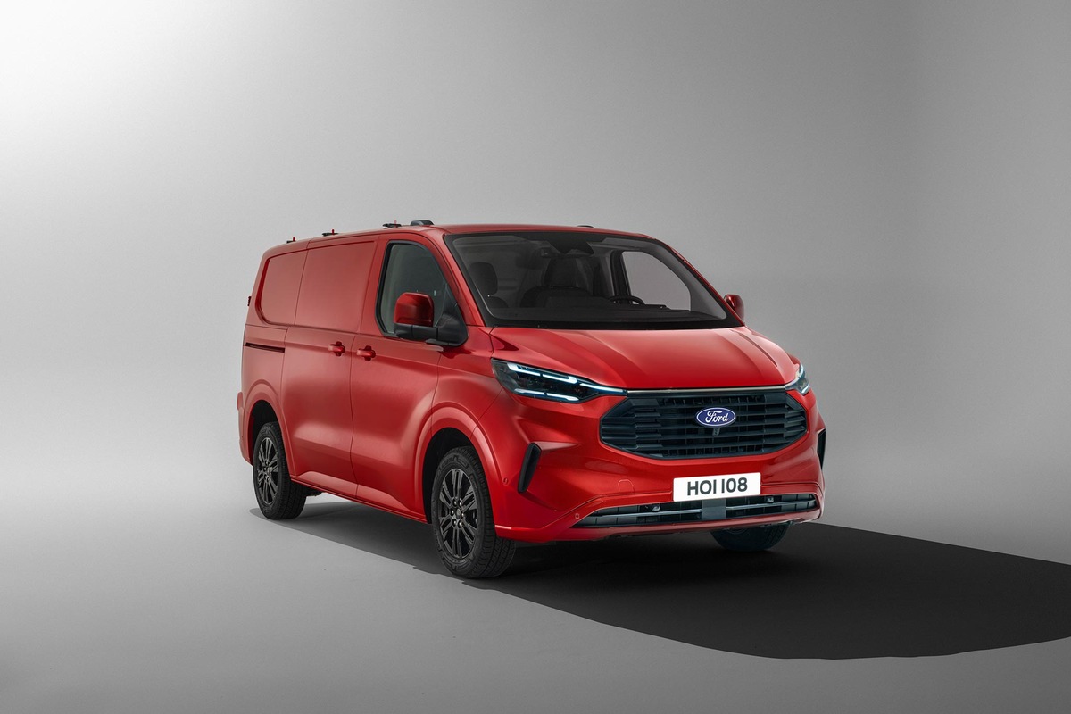 Nouveaux Ford Transit Custom et Tourneo Custom - possible de commander dès maintenant