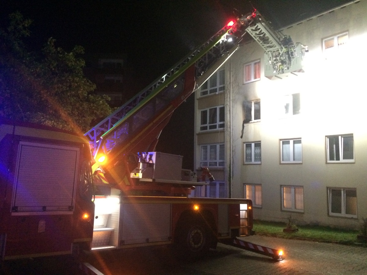 FW-EN: Wohnungsbrand in den frühen Morgenstunden