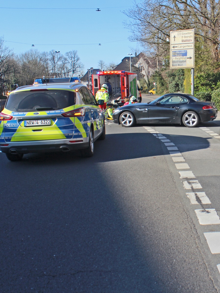 POL-ME: Fahrradfahrerin die Vorfahrt genommen und verletzt - Hilden - 2103148