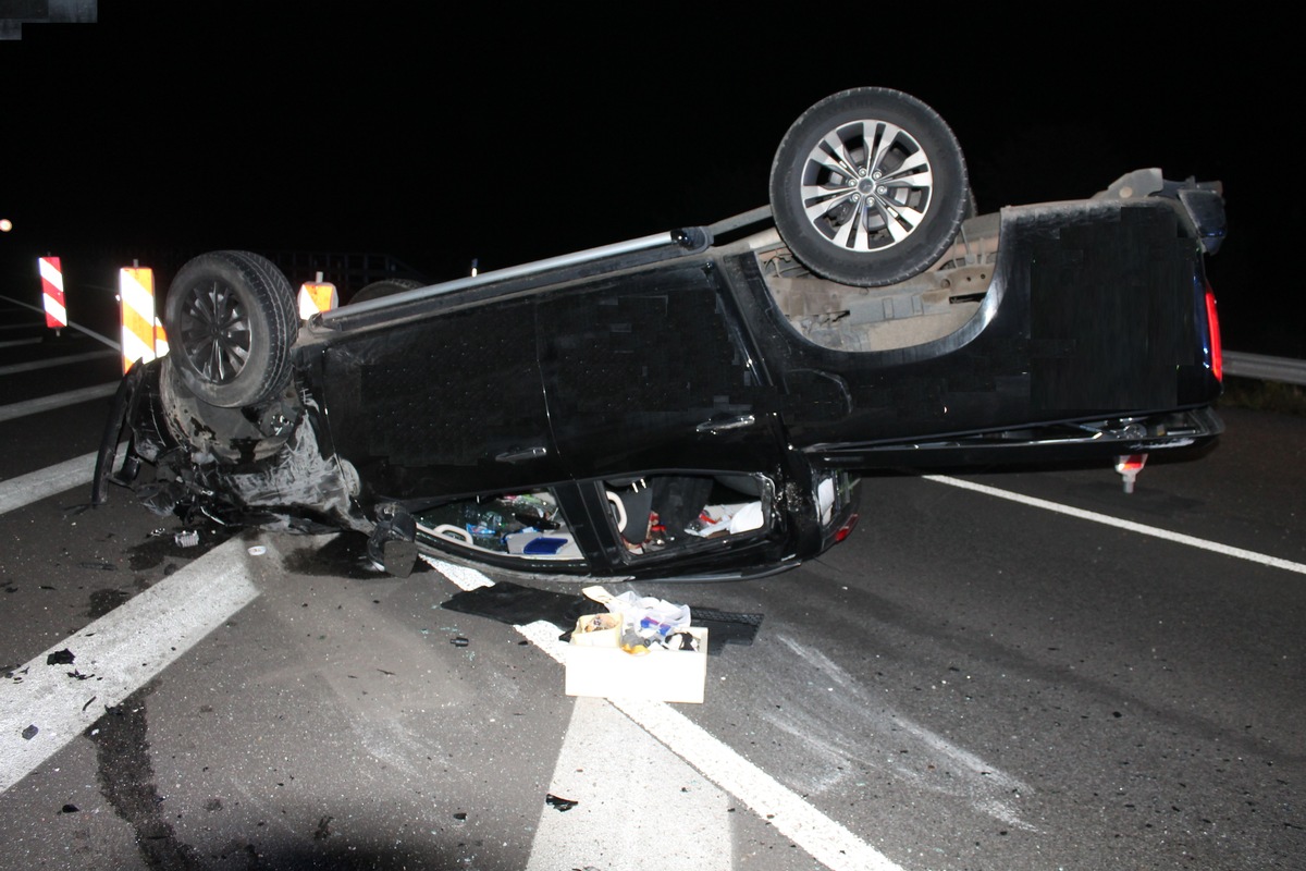 POL-PDNW: Autobahn 650 - Fahrer bleibt nach PKW-Überschlag unverletzt.