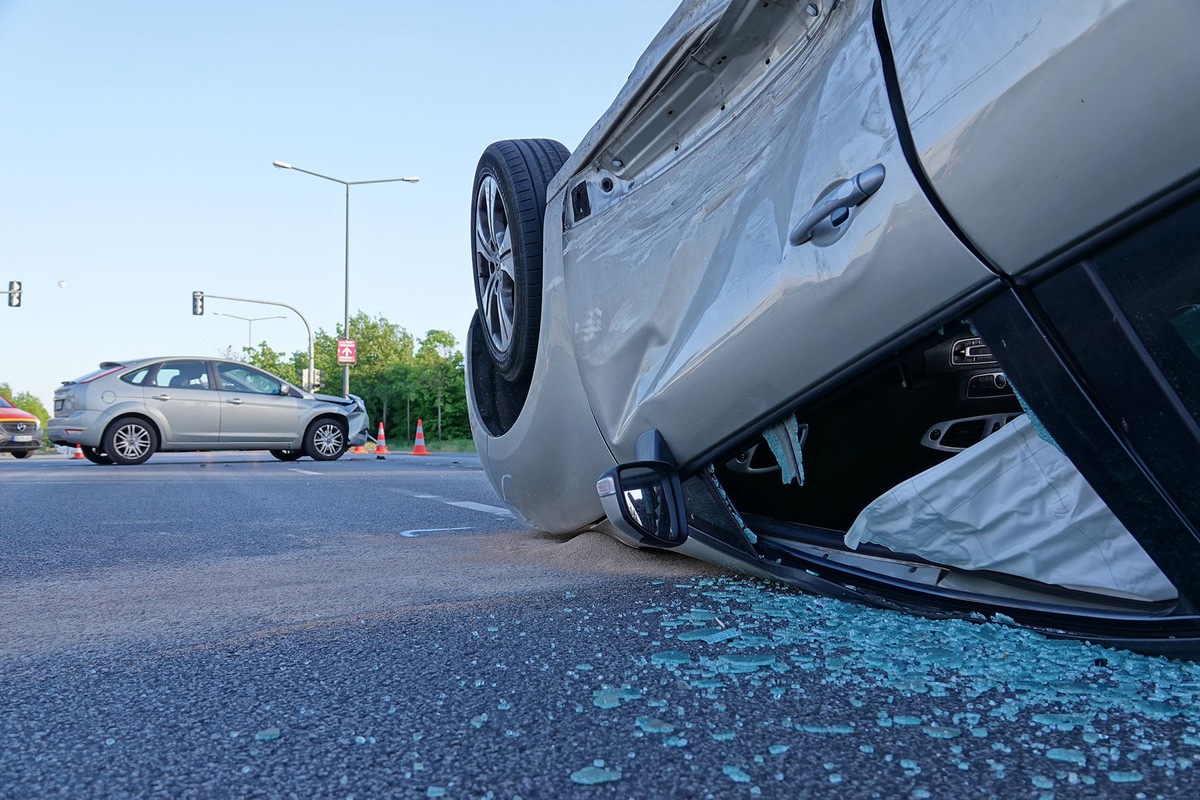 FW Dresden: Informationen zum Einsatzgeschehen der Feuerwehr Dresden vom 13.-15. Mai 2022